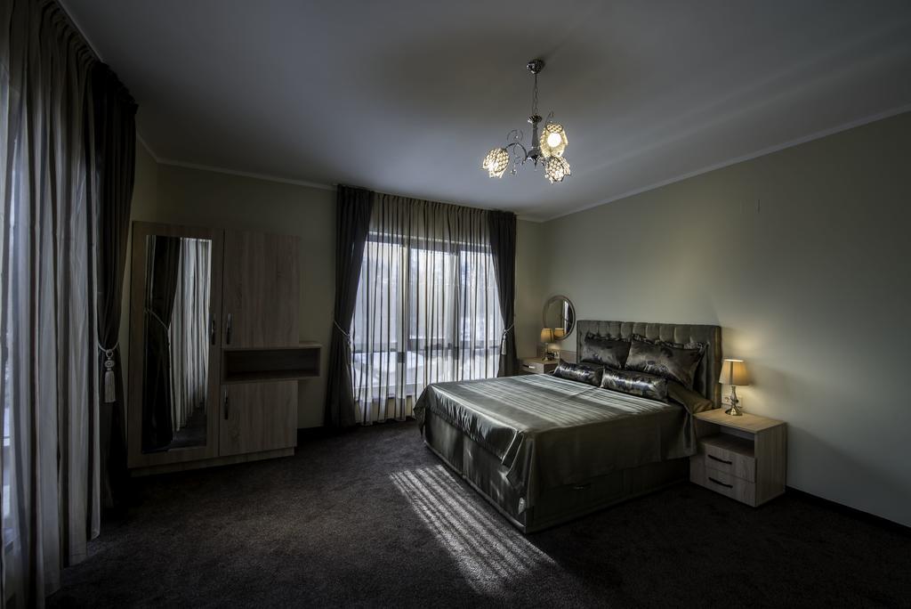 Victoriya'S House Ξενοδοχείο Χισάρια Εξωτερικό φωτογραφία